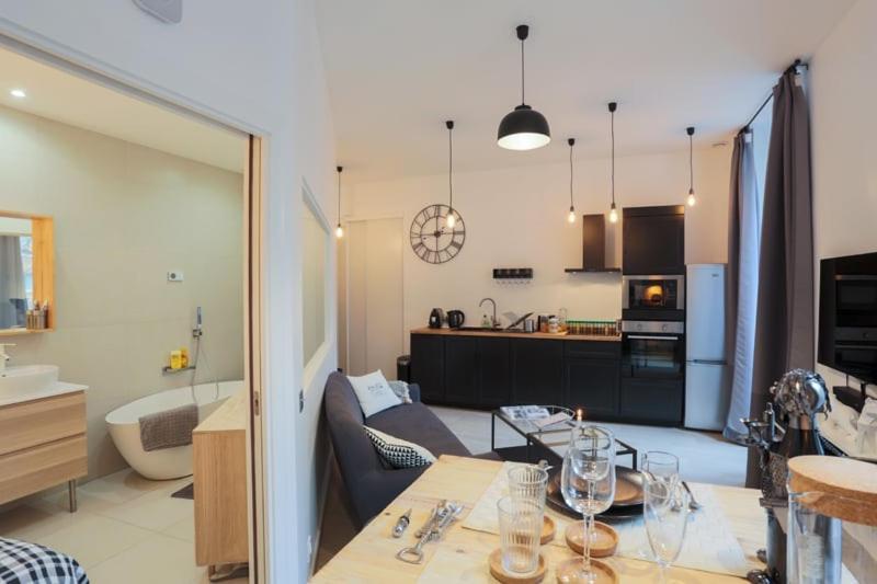 Suite Garibaldi Cosy Et Design ลียง ภายนอก รูปภาพ